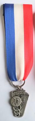 MEDAILLE ruban épingle veston 4 cm bleu/blanc/rouge
