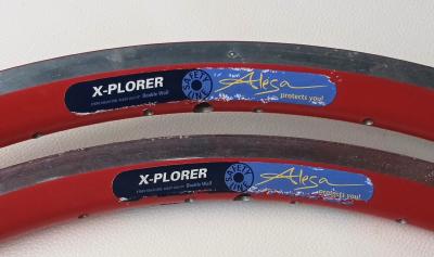 2 ALESA X-PLORER RIMS ALU 26"  - 2  Jantes rouges  pneus 36 trous