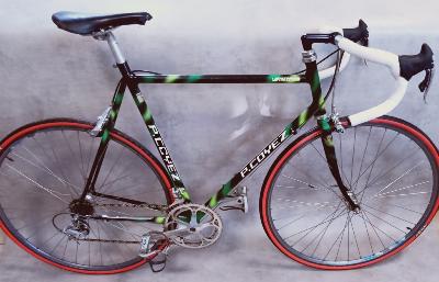 VINTAGE P. COYEZ -  CAMPAGNOLO- Vélo de course