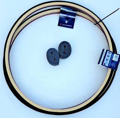 2 HUTCHINSON GT 700X28C  28-622 Beiges  + 2 chambres à air