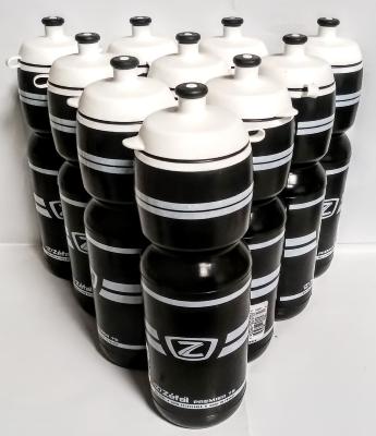 VINTAGE BOTTLE.- Bidon ZEFAL noirs 75cll.