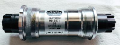 SHIMANO BOTTOM BRACKET AXLE 1.37"x24 ISO  - Axe de pedalier 118 mm