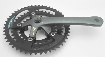 SUNTOUR SAKAE  CRANKSET ARM 170 mm + 3 CHAINRINGS -  48/38/28  - Manivelle Droite + 3 Plateaux