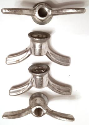 4 ALLOY WING NUTS FRONT -8/9 MM - 4 Papillons de roues Aluminium 8/9 mm. 