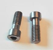 2 TITANIUM CLARE BOLTS Ø8 x26 - 2 Vis titane selle ou potence