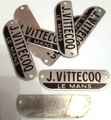 J. VITTECOQ BADGE - Plaque de cadre alu - LE MANS