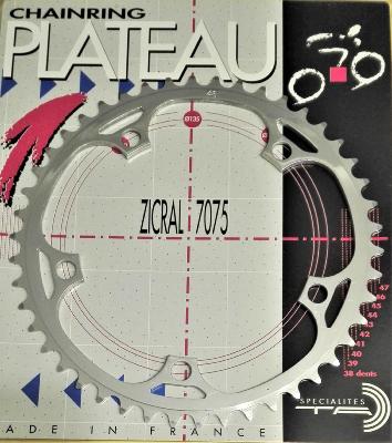 T.A ALUMINIUM CHAINRING - 46 - Plateau alu BCD 144