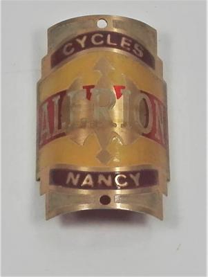 CYCLES ALERION NANCY  HEAD BADGE - badge 