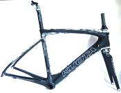 KIT CADRE KUOTA KIRAL Taille L  + Fourche + Direction + Tige de selle