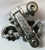 SHIMANO 600 - Dérailleur arrière