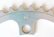 ALUMINIUM CHAINRING 44 - Plateau alu BCD 122