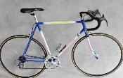 "NOS" STEEL 1990's RACE BIKE - Vélo course acier