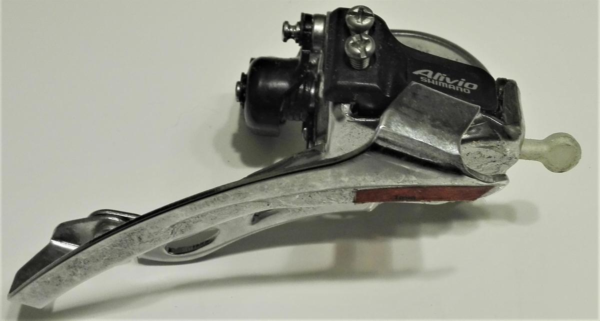 shimano alivio derailleur