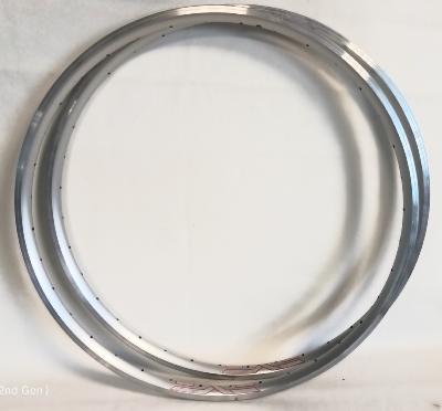 MACH 1 X  - 622x19 - 28" - 700 - 36 - 2  Jantes pneus neuves