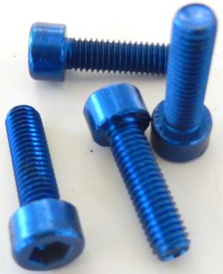 4 BLUE ALUMINUM BOTTLE CAGE SCREWS - 4 Vis porte bidon