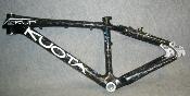 CADRE CARBONE 26" VTT KUOTA KUP Taille S 15'' Neuf