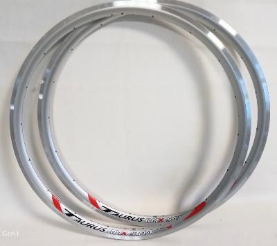 TAURUS ALU RMX 5014 - 622 - 28" - 700 - 36 - 2  Jantes pneus neuves